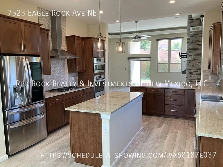 7523 Eagle Rock Ave NE — Photo 8