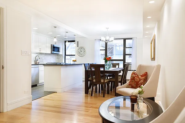 Sold by Compass | media 1