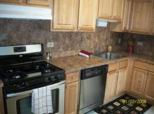 12 State St APT 9E, East Wareham, MA 02538