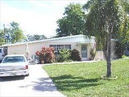 1st image of 2611 Ashwood St
