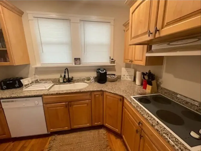 41 S Dover Ave — Photo 19