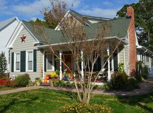 4 Johnson Rd, Hampton, VA 23664