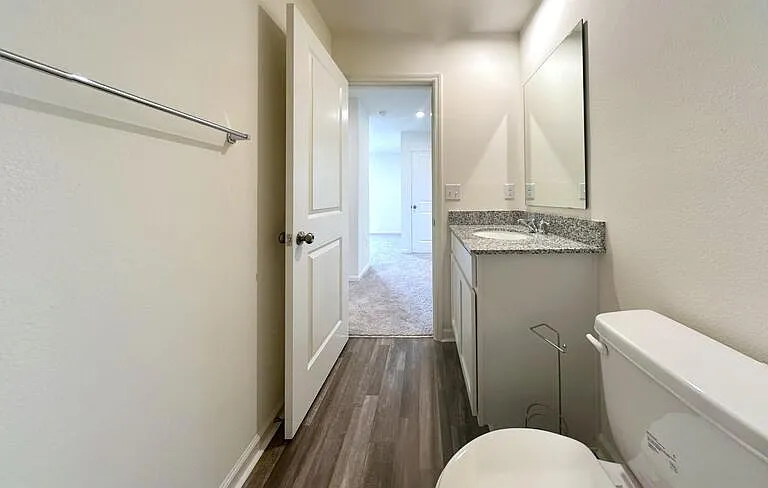 2068 Kentucky Rd — Photo 31