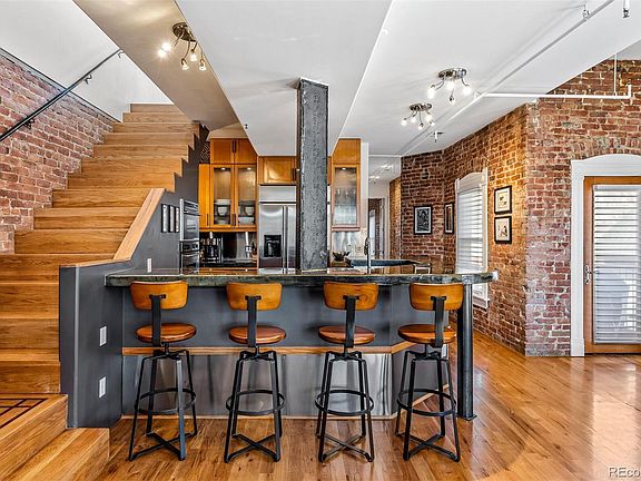 4th image of 2445 N Clarkson St APT 4