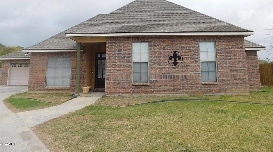 1st image of 109 Festival Ln