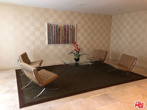 3rd image of 141 S Linden Dr APT 203
