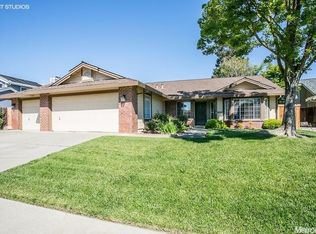 9215 Everett Ct, Elk Grove, CA 95624
