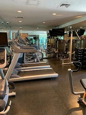 Rented by Manhattan Boutique Real Estate | media 40