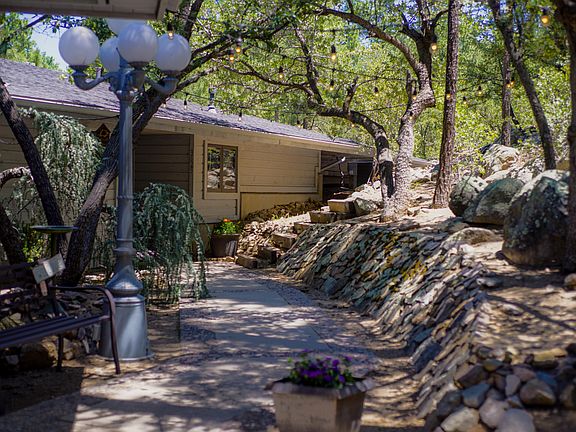 2nd image of 3625 S Loba Dr