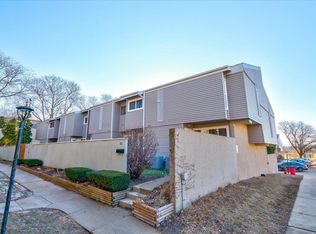 East Bluff, Madison, WI 53704