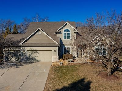 14597 Woodcrest Dr, Clive, IA, 50325