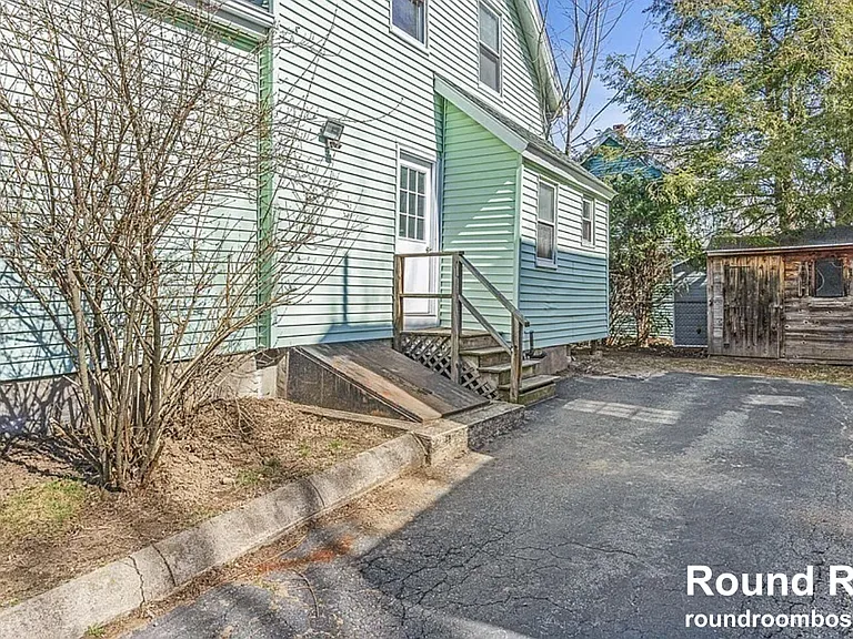 53 Henderson St — Photo 20