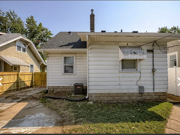 2542 N 48th St — Photo 22