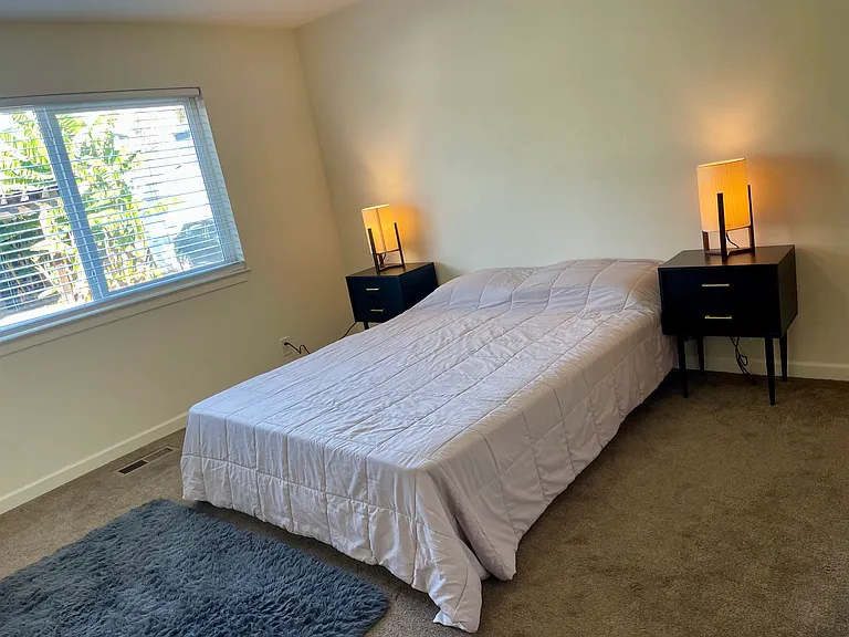 548 Vera Ave #1 — Photo 11