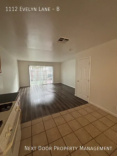 1112 Evelyn Ln #B Photo 1