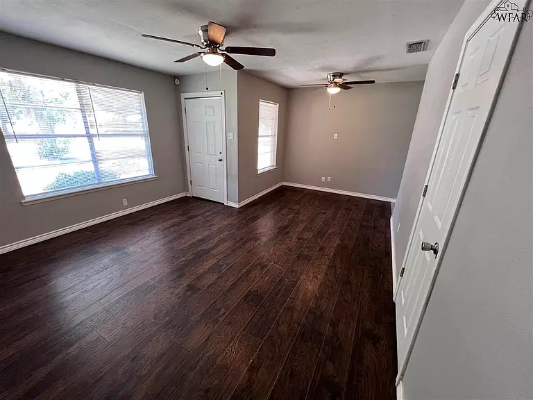 2921 McGaha Ave — Photo 3