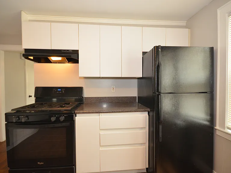 75 Beacon St #1 — Photo 8