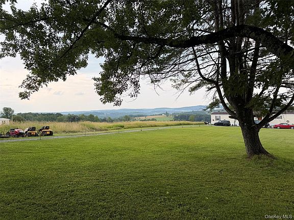 2nd image of 851 County Road 164