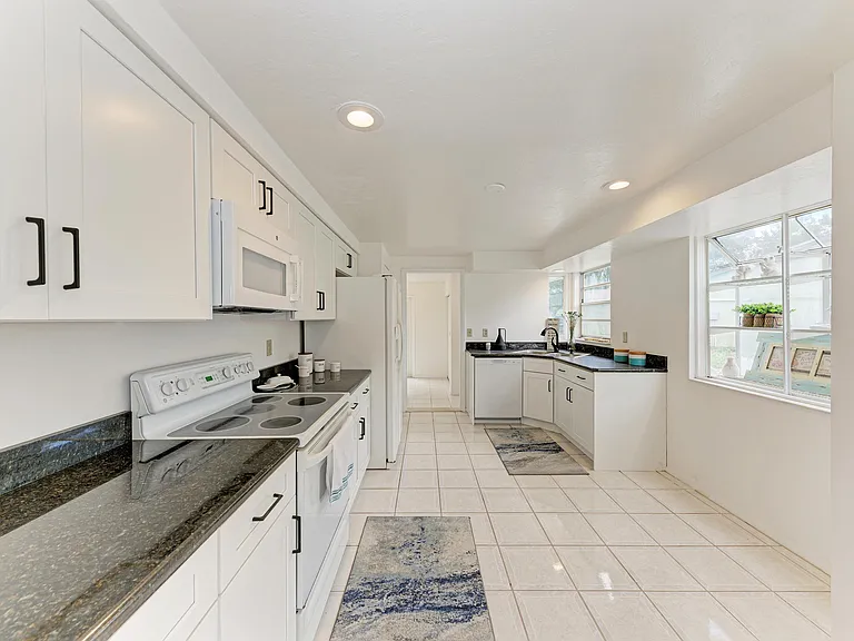 3602 63rd St W — Photo 11
