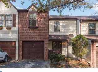 6 Pin Oak Ct, Lafayette Hill, PA