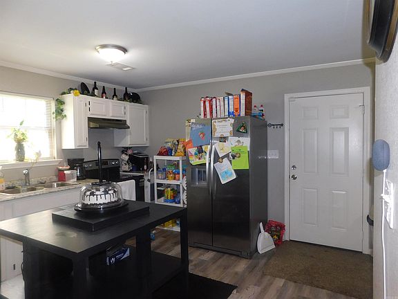 3rd image of 4803 W 22nd St