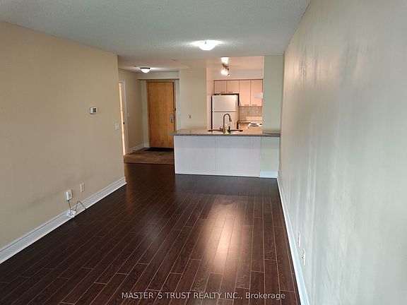 5th image of 62 Suncrest Blvd #522