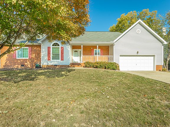4th image of 323 Bradford Place Dr