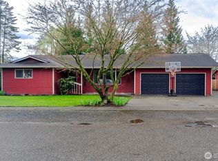 202 E 3rd St, Everson, WA