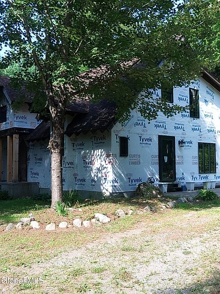 3rd image of 678 Dippikill Road