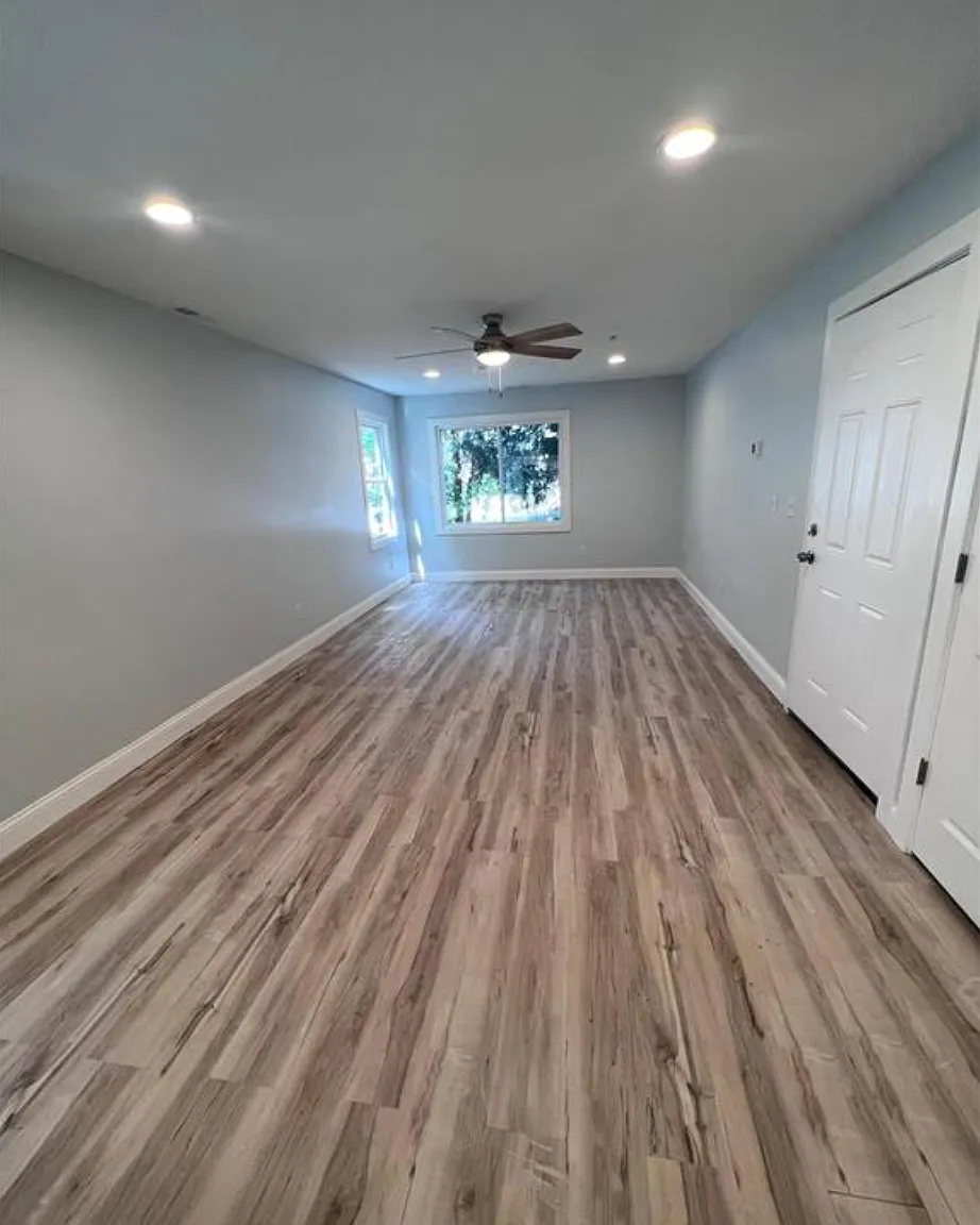 3 bed, 1100 sqft, $1,790 — Photo 1