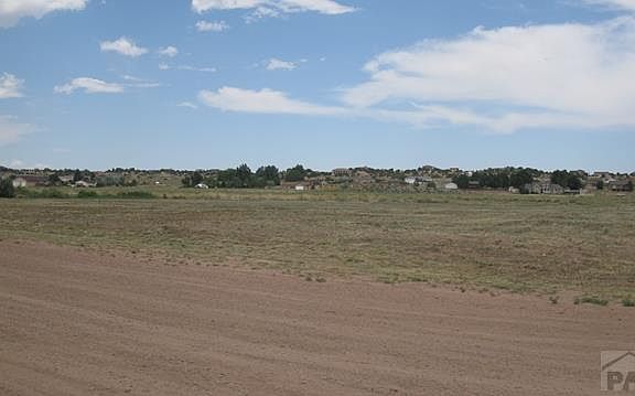 4th image of 596 S El Charro Dr