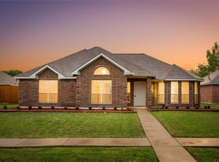 2715 Primrose Ln, Rowlett, TX 75089