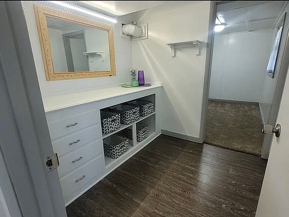 2nd image of 5218B W Bel Air St #3