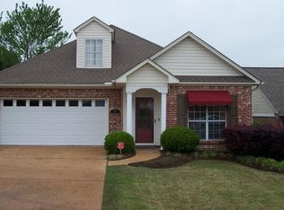 37 Cobh Ln, Columbus, MS 39701