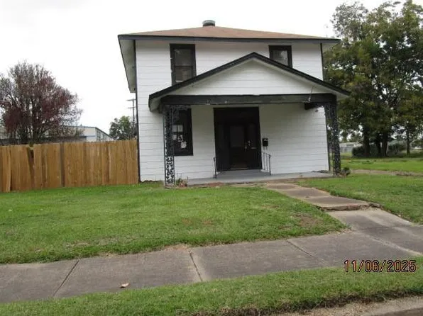 1708 Thornton Ct, Alexandria, LA 71301