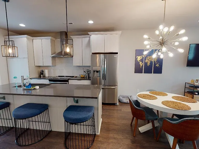 244 Uptown West Dr — Photo 12