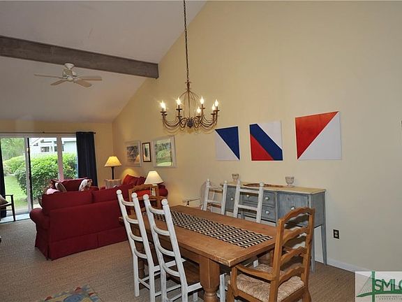 Dining Room area with vaulted ceilings