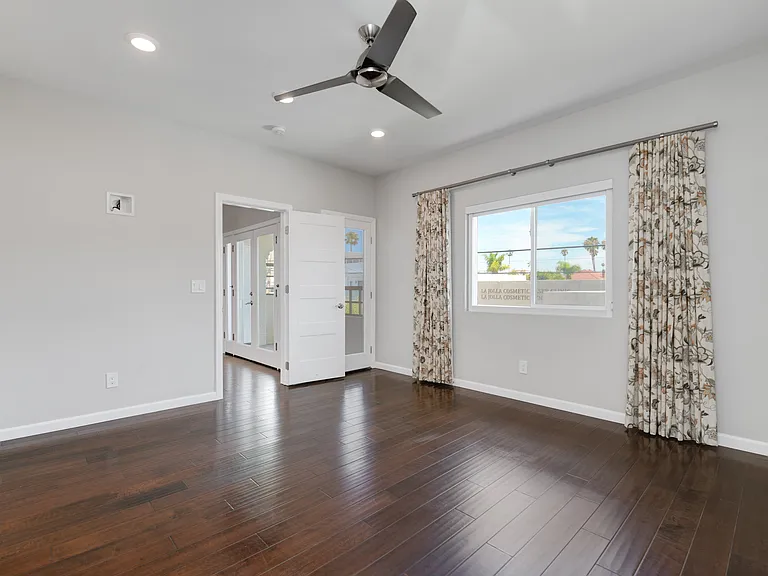 7725 Eads Ave — Photo 13