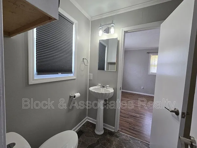 4665 Peace Rd — Photo 17