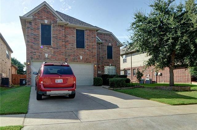 1st image of 4001 Kenwood Dr