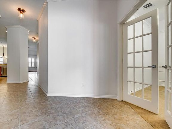 5th image of 716 Hardwood Dr