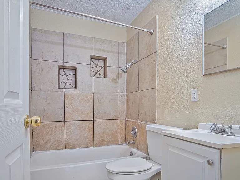 838 Nevada St — Photo 4