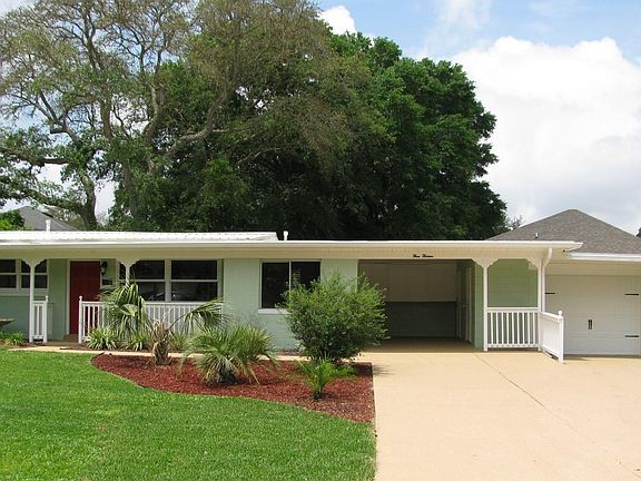 3rd image of 313 Stacy Cir NE