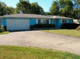 568 Barron Blvd, Grayslake, IL 60030