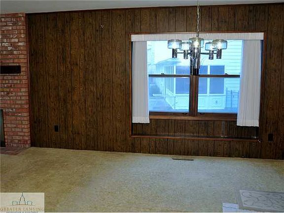 3rd image of 5940 E Highgate Ave