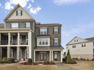 649 Old Ride Dr, Holly Springs, NC 27540