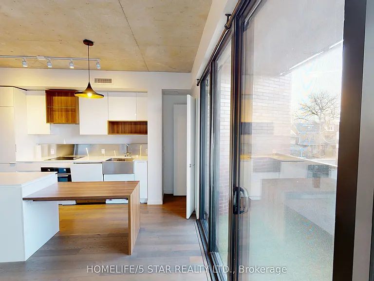 383 Sorauren Ave #310 — Photo 6
