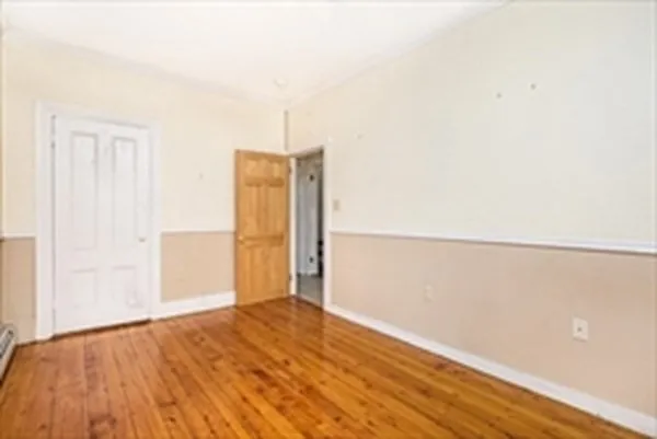 3516 Washington St #2 — Photo 10