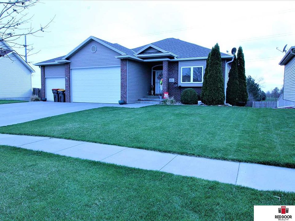 1st image of 8333 S 57th St