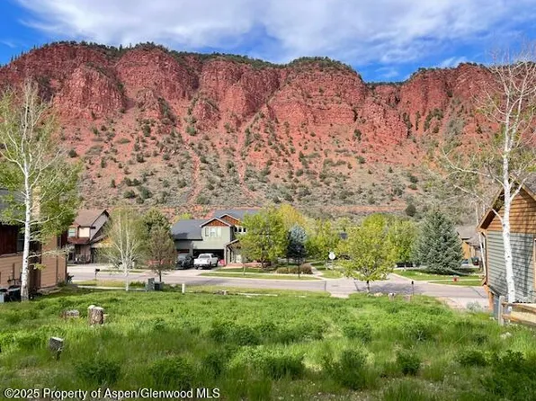 3963 Sky Ranch Dr, Glenwood Springs, CO 81601